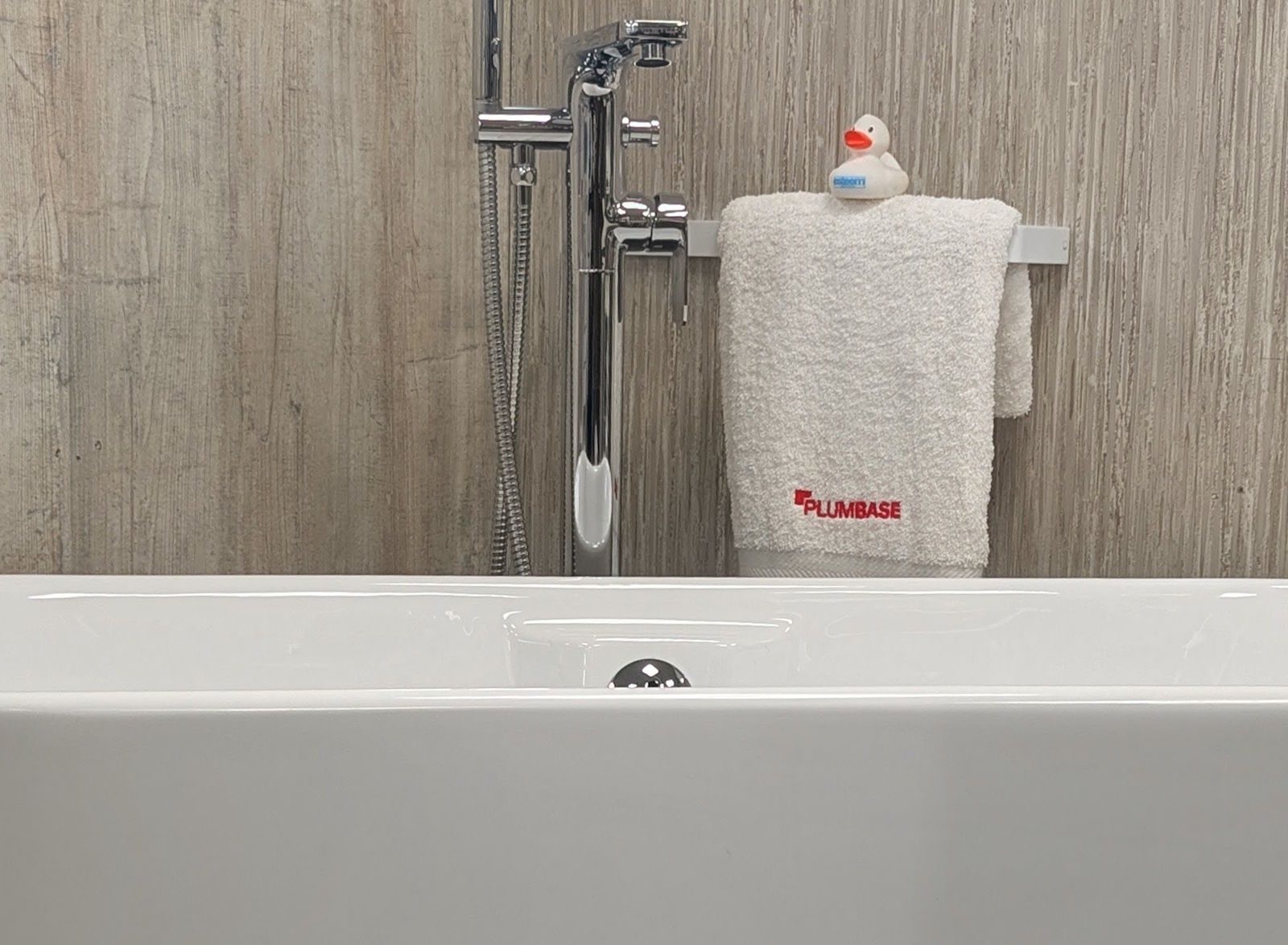 View of the Plumbase Sheffield Bathroom Showroom showroom - Image 1